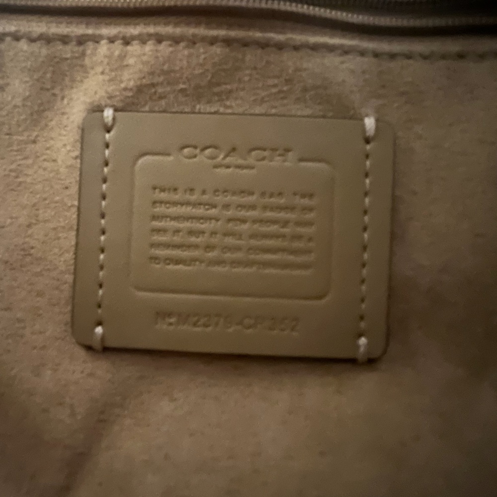 2023 Coach Cream & Black Monogram Shoulder Bag with Gold Hardware - Picture 7 of 15